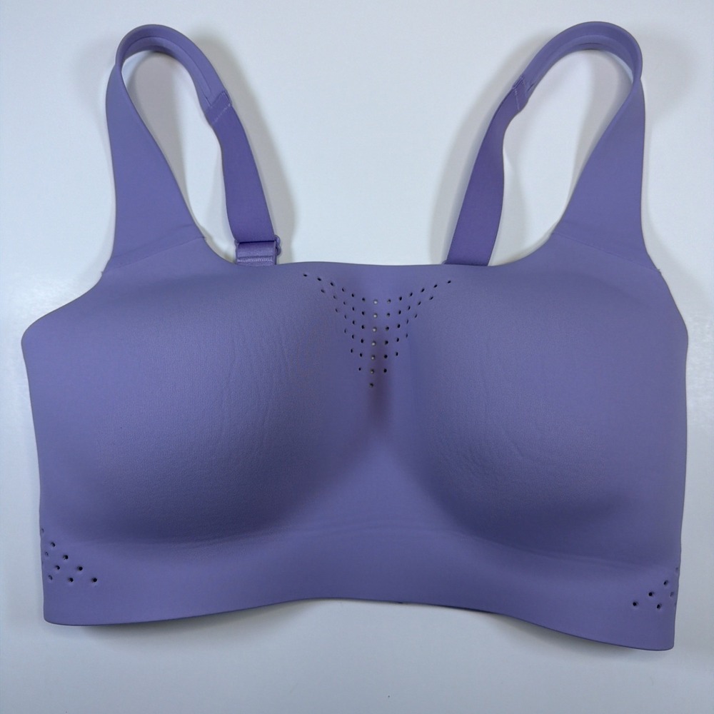 Victoria's Secret Featherweight Sports Bra 32DD Purple Lavender Wireless